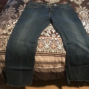 Levi’s 515 long bootcut